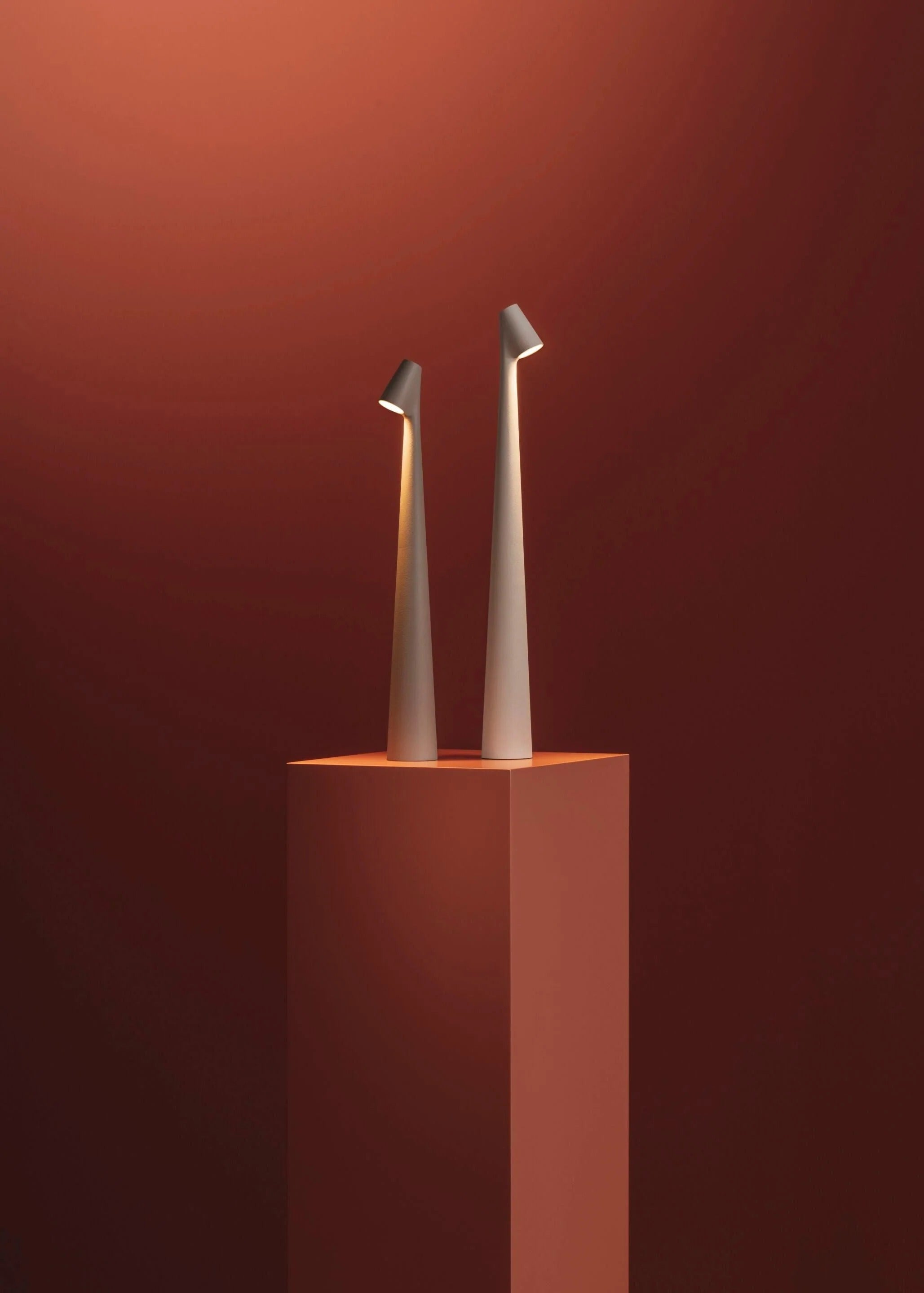 Junips | Wireless LED Table Lamp with Dimming – Modern Nordic Style Design