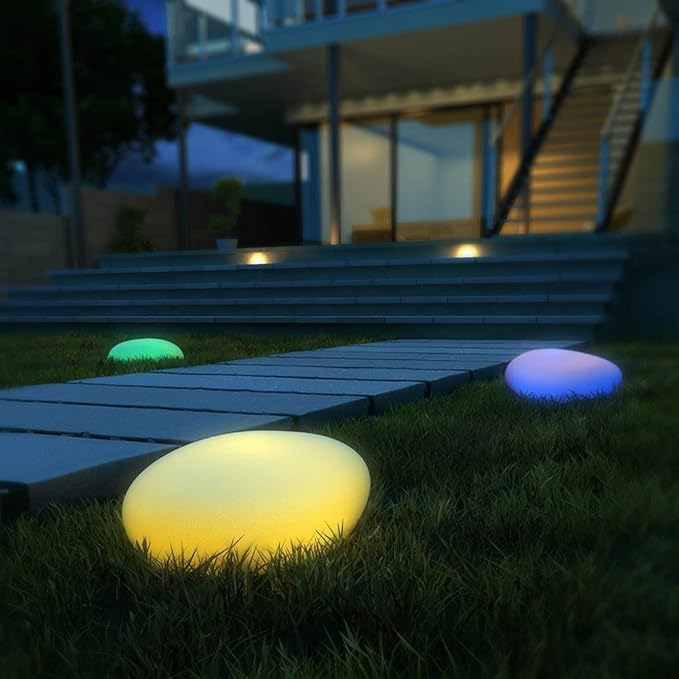 Junips | Solar-Paver-Garden-Light