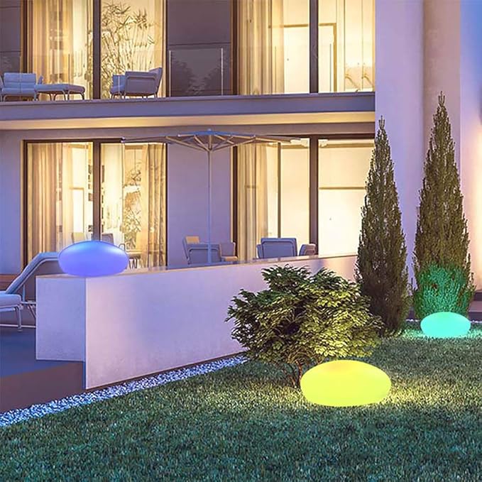 Junips | Solar-Paver-Garden-Light