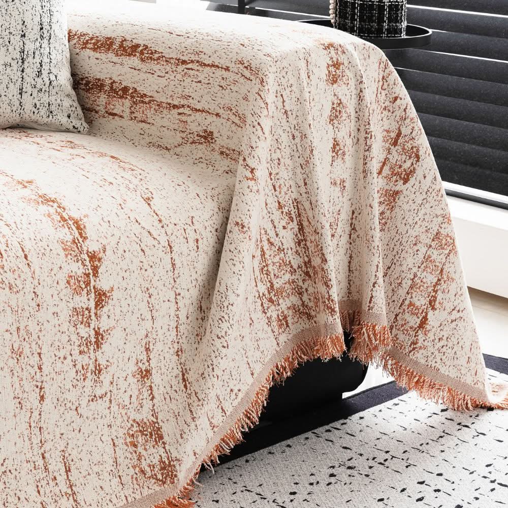 Junips | Elegant chenille sofa cover with easy care