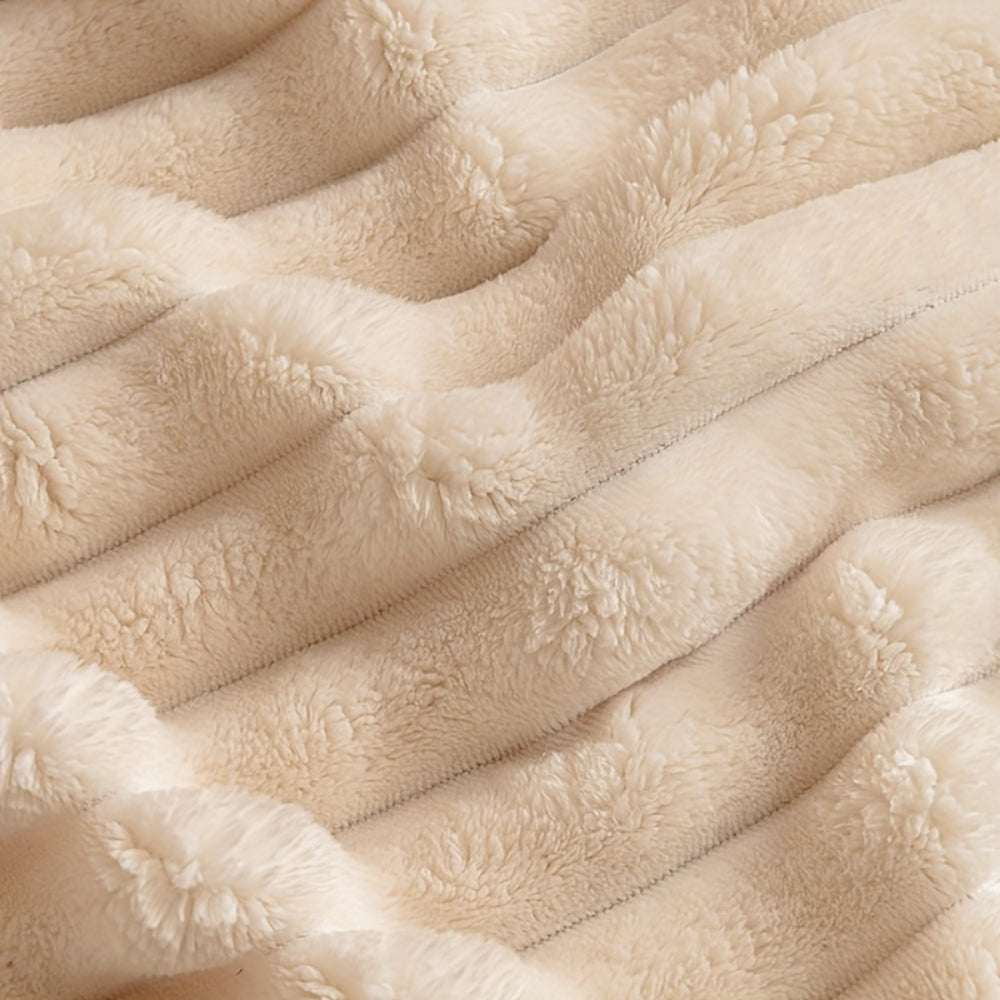 Junips | Plush Striped Warm Sofa Cover