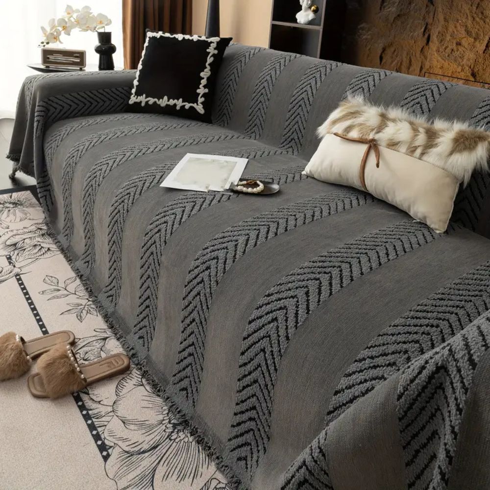 Junips | Chevron Echo Line Sofa Cover