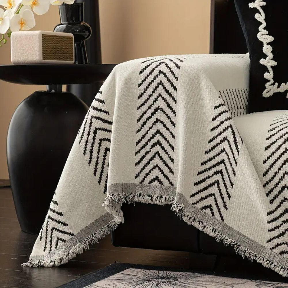 Junips | Chevron Echo Line Sofa Cover