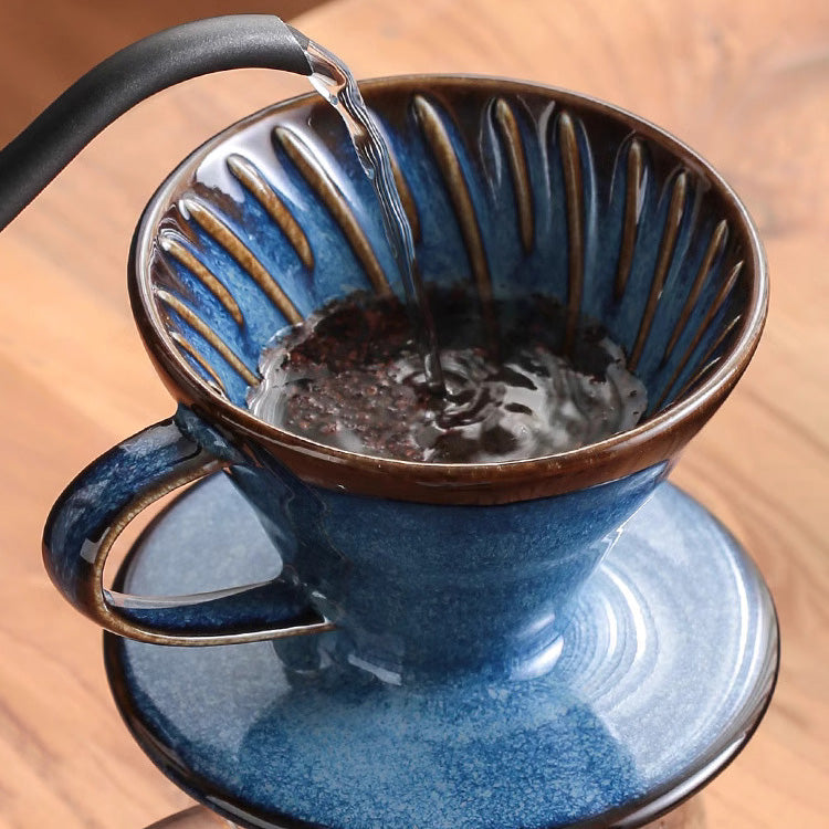Junips | Clare V60 Ceramic Coffee Filter 01/02