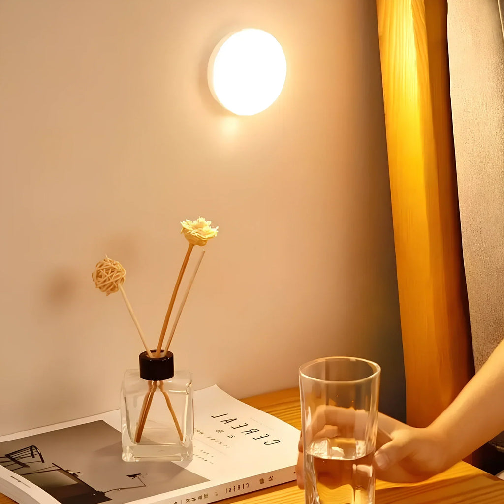Junips | LED Night Light Motion Sensor Wall Lamp