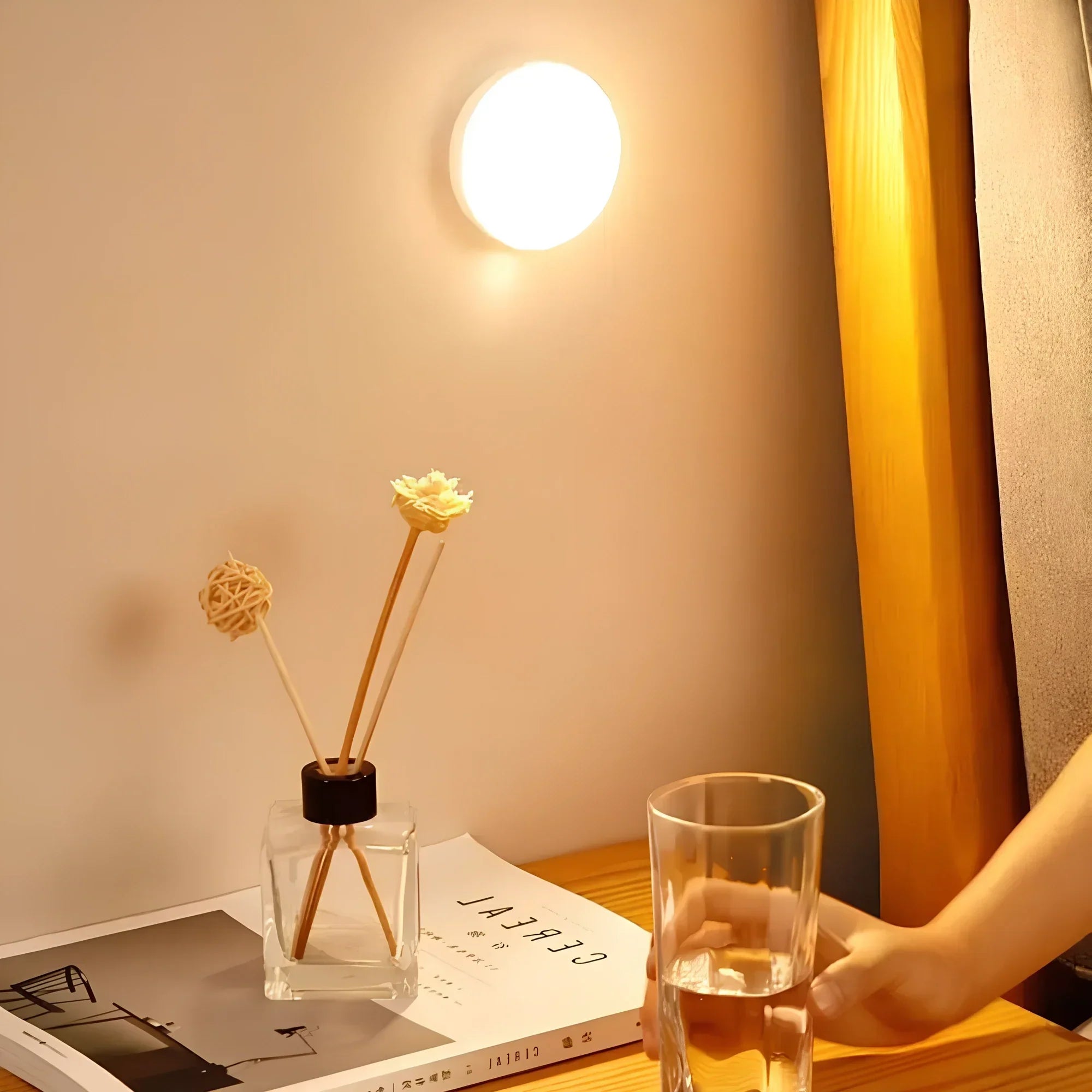 Junips | LED Night Light Motion Sensor Wall Lamp