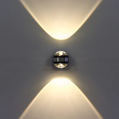 Junips | CrystalLux - LED Crystal Wall Light