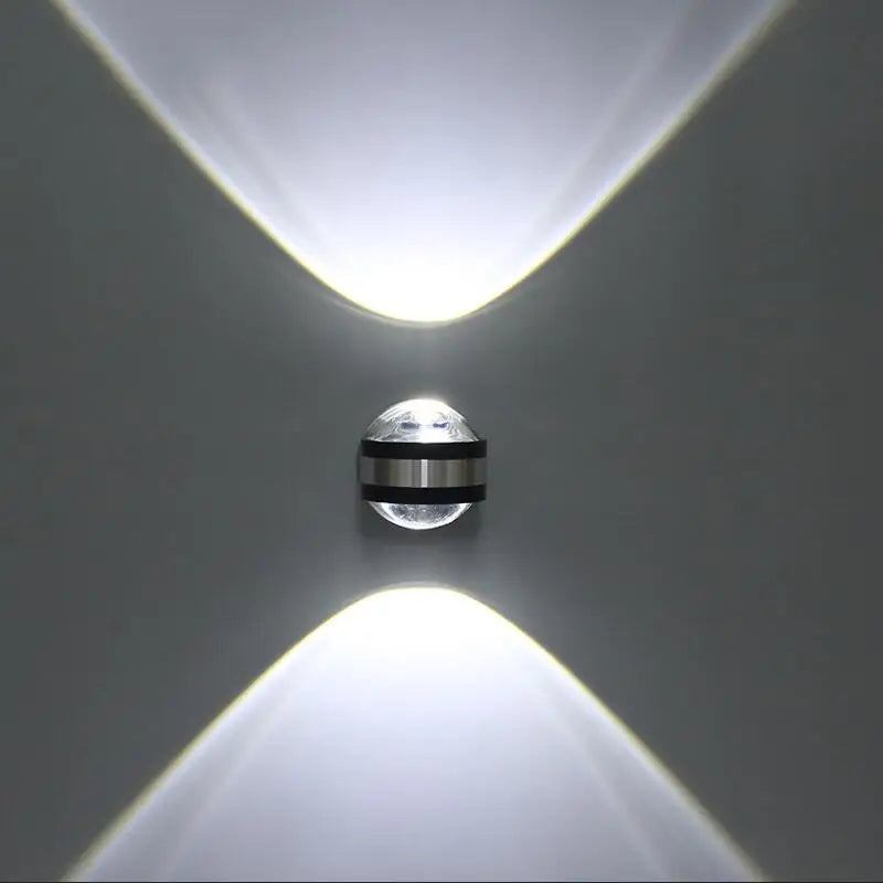 Junips | CrystalLux - LED Crystal Wall Light
