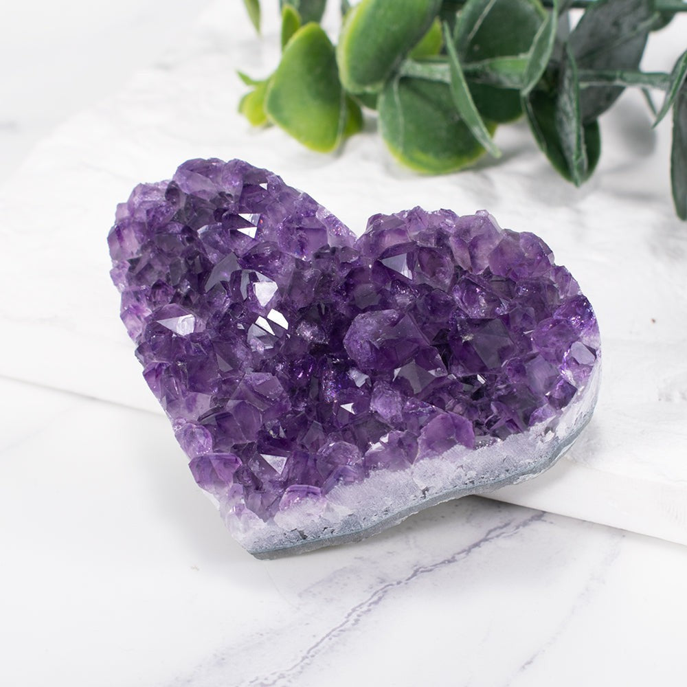 Junips | Amethyst Cluster Heart