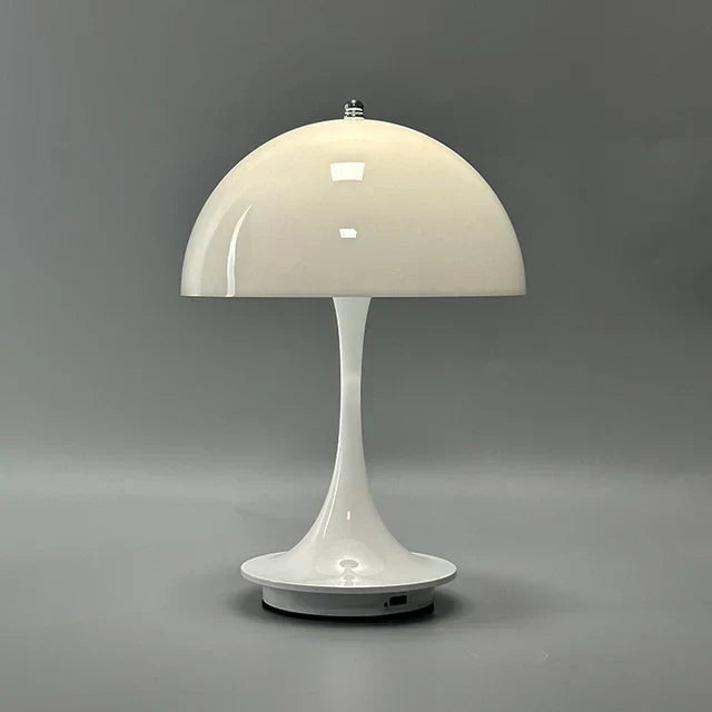 Junips | CordFreeShine – Cordless Table Lamp