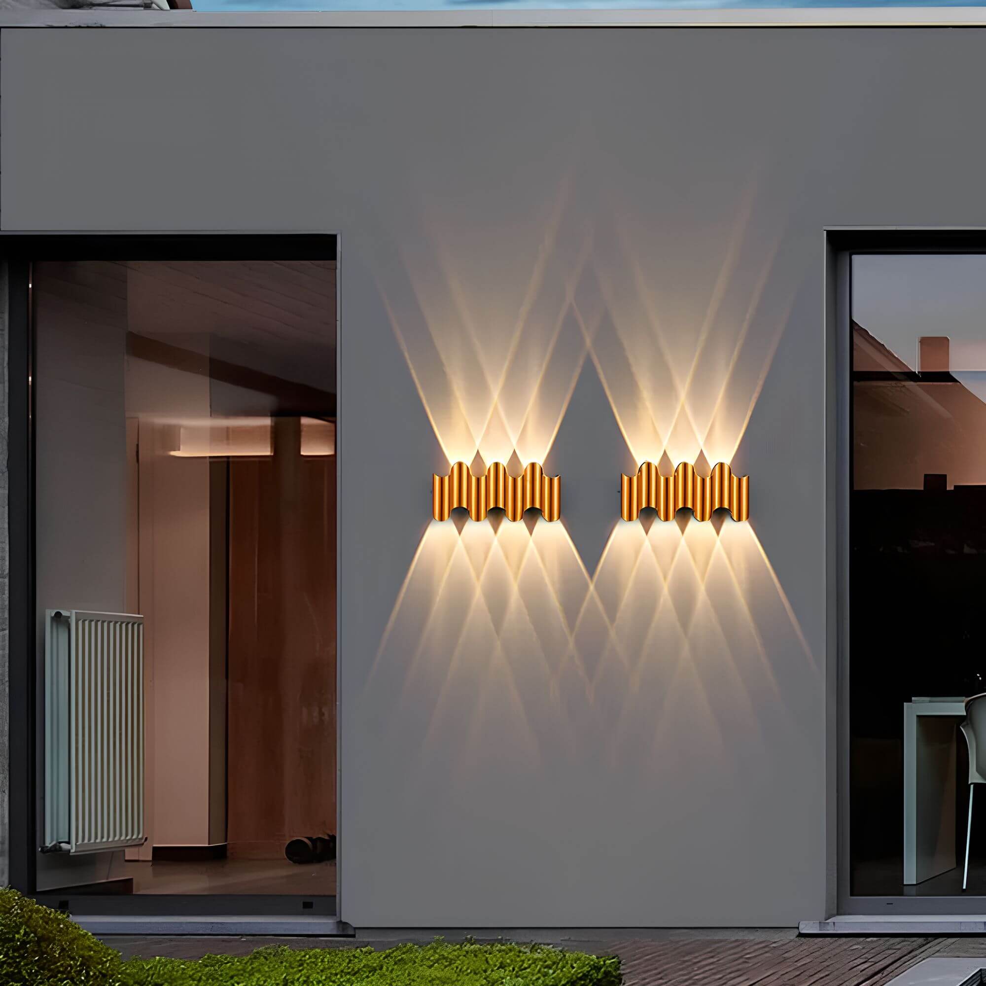 Junips | Aluminum Wall Lamp