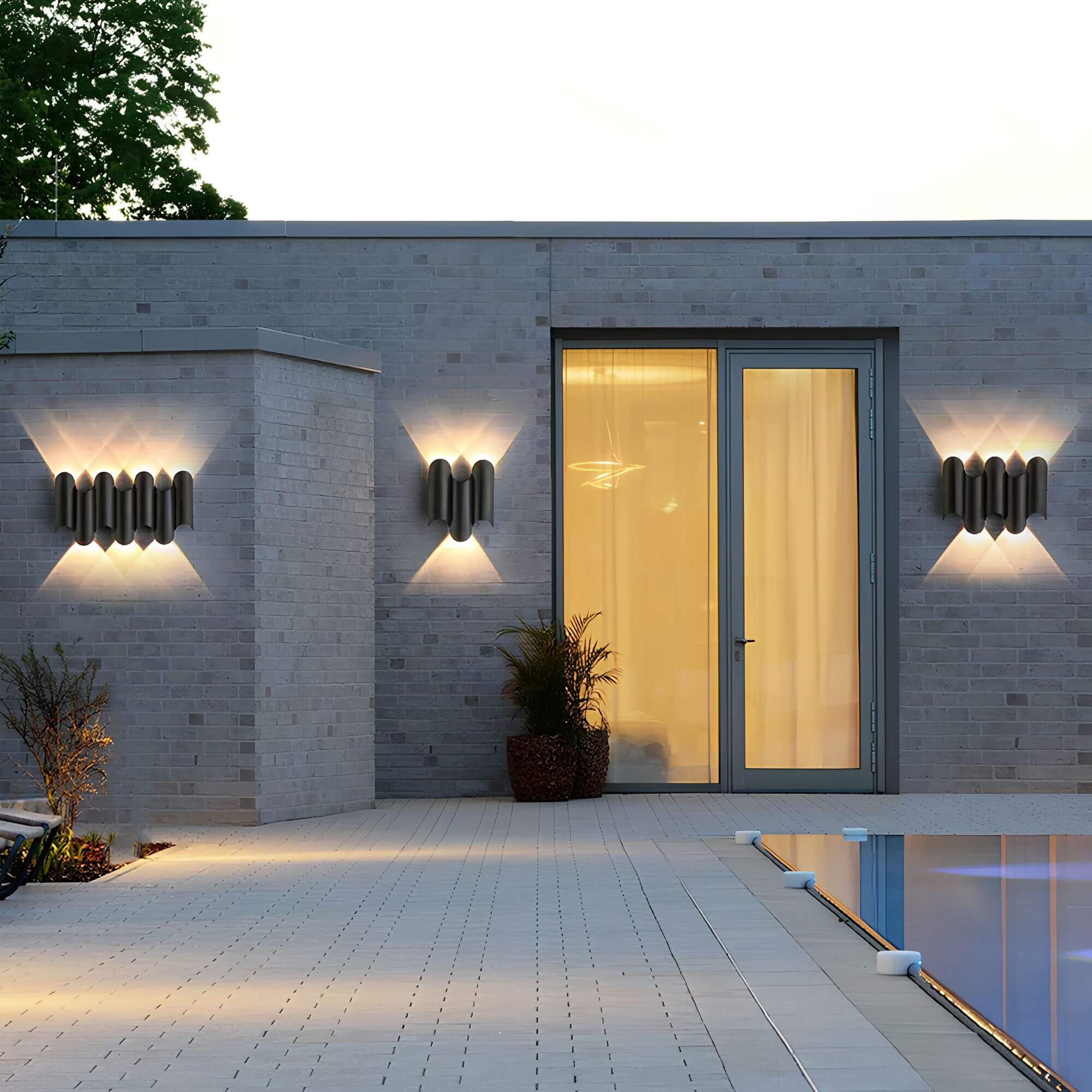 Junips | Aluminum Wall Lamp