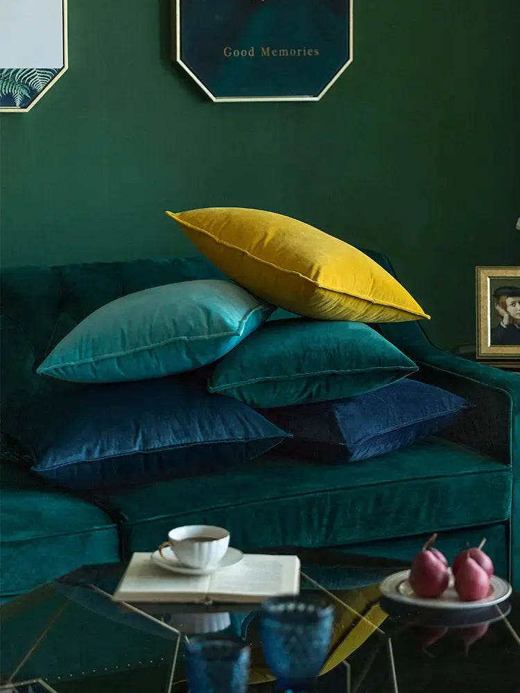 Junips | VelvetLuxe – Elegant velvet cushion cover with refined details