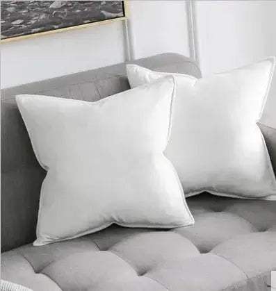 Junips | VelvetLuxe – Elegant velvet cushion cover with refined details