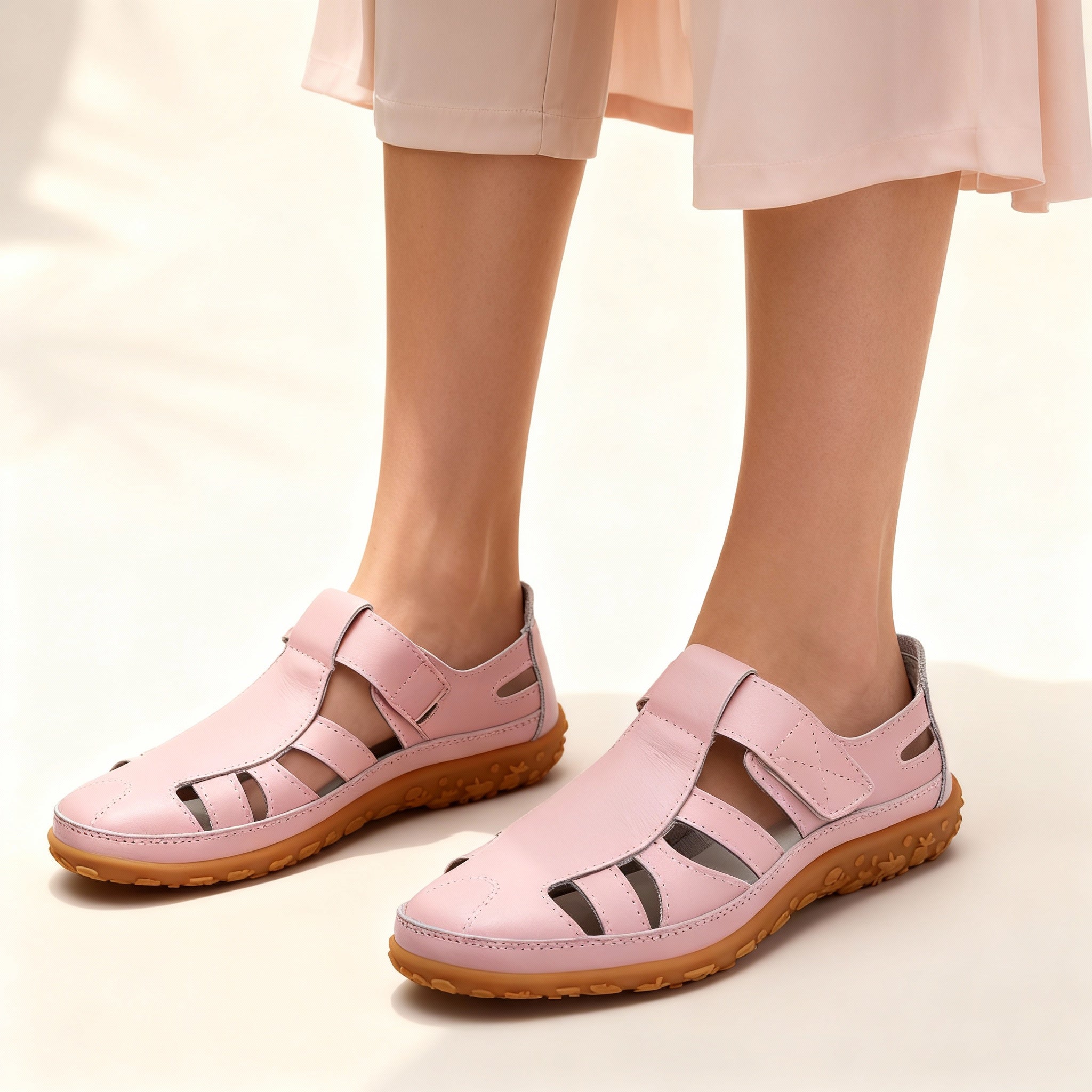 Junips | Orthopedic Retro Sandals | Split Leather Anti-Slip Flats | Anatomical Arch Support | Shock-Absorbing Rubber Outsole | Diabetic-Friendly Wide Toe Box | Slip-On Ergonomic Footwear