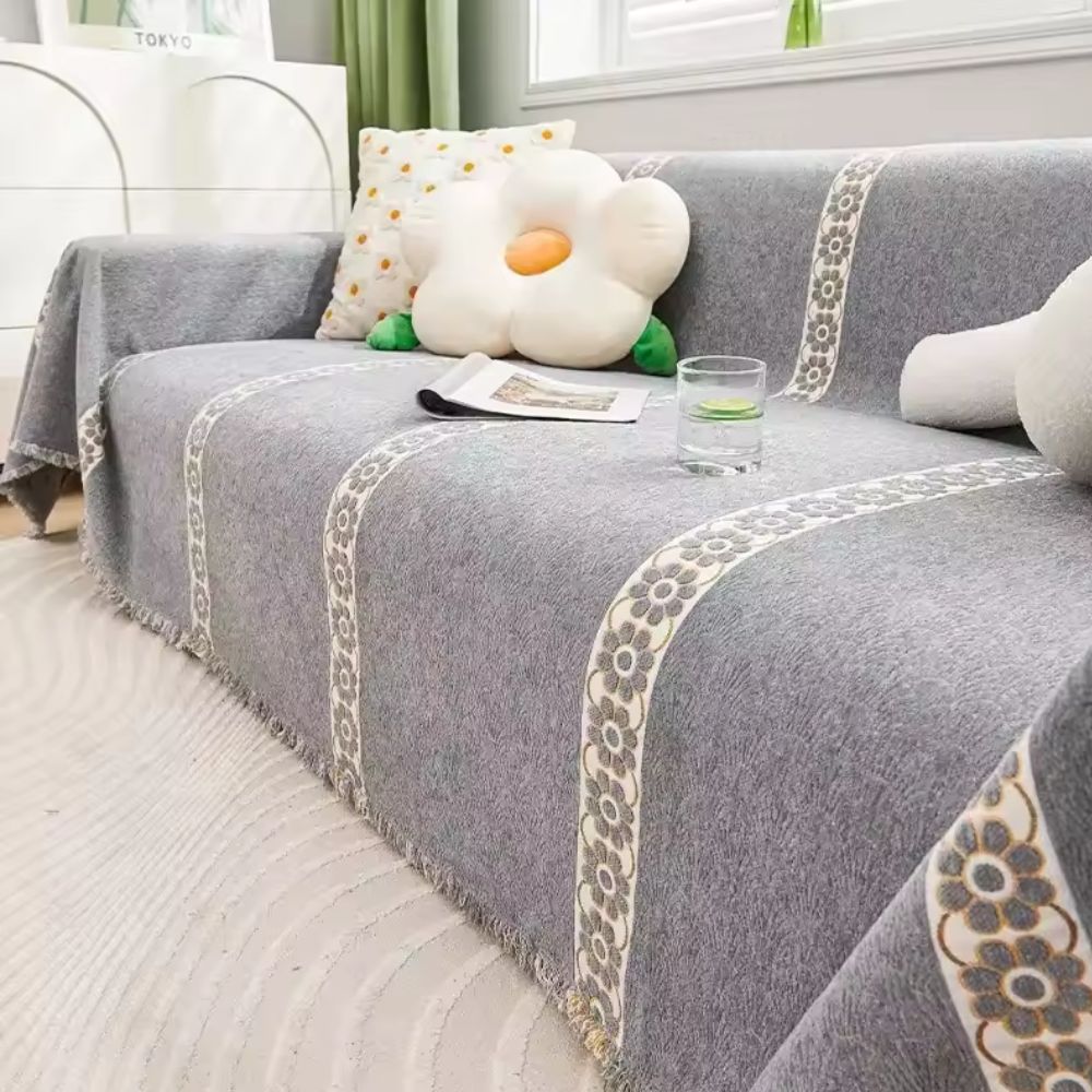 Junips | Flourish Leaf Sofa Cover