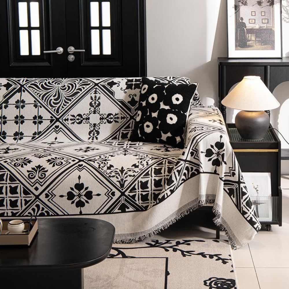 Junips | Florentine Pattern Sofa Cover