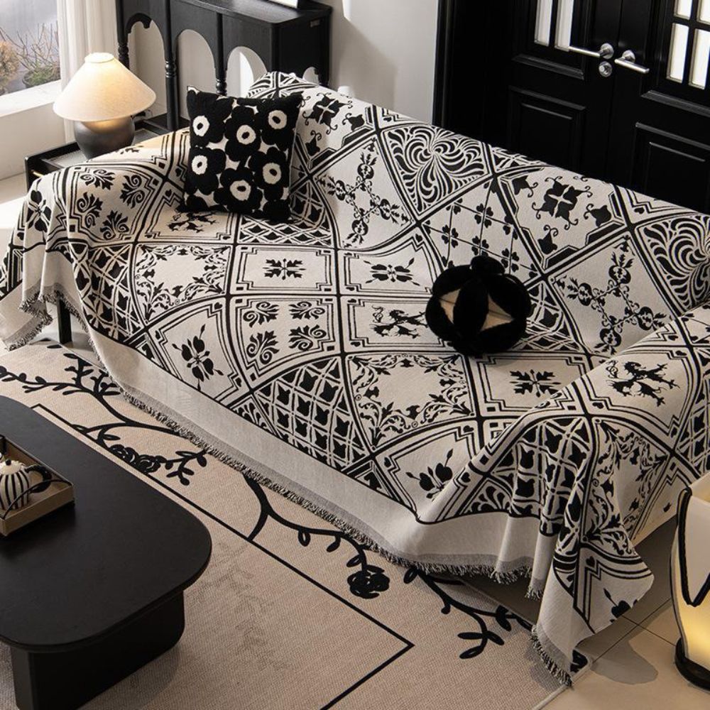 Junips | Florentine Pattern Sofa Cover