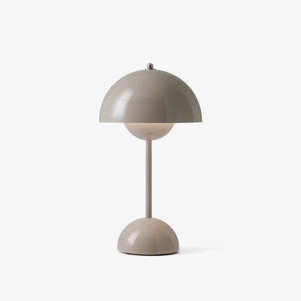 Junips | Adjustable brightness flower pot lamp - Italian rechargeable table lamp VP3