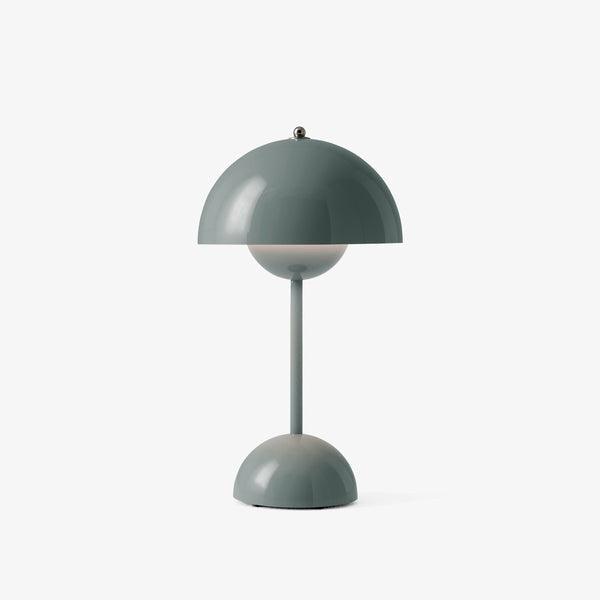 Junips | Adjustable brightness flower pot lamp - Italian rechargeable table lamp VP3