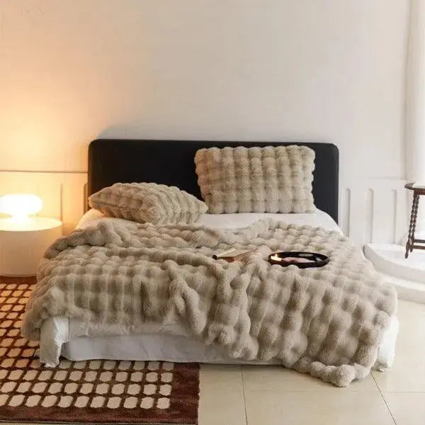 Junips | Warming Blanket - warm blanket for winter - sofa