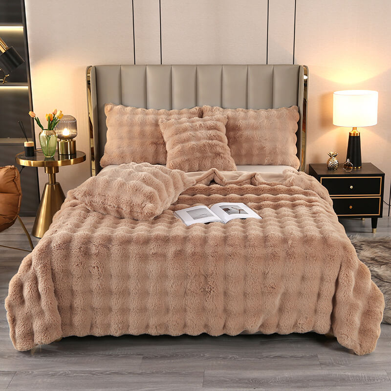 Junips | Premium Bubble Double Layer Thick Faux Rabbit Fur Blanket