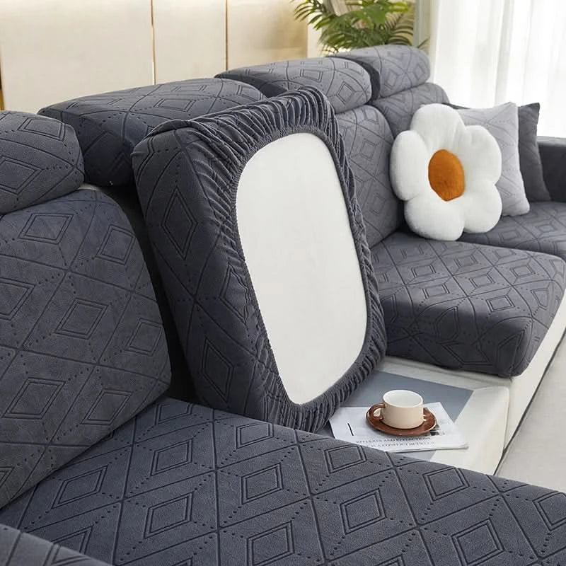 Junips | SlipBliss - Elegant Jacquard Non-Slip Sofa Cover