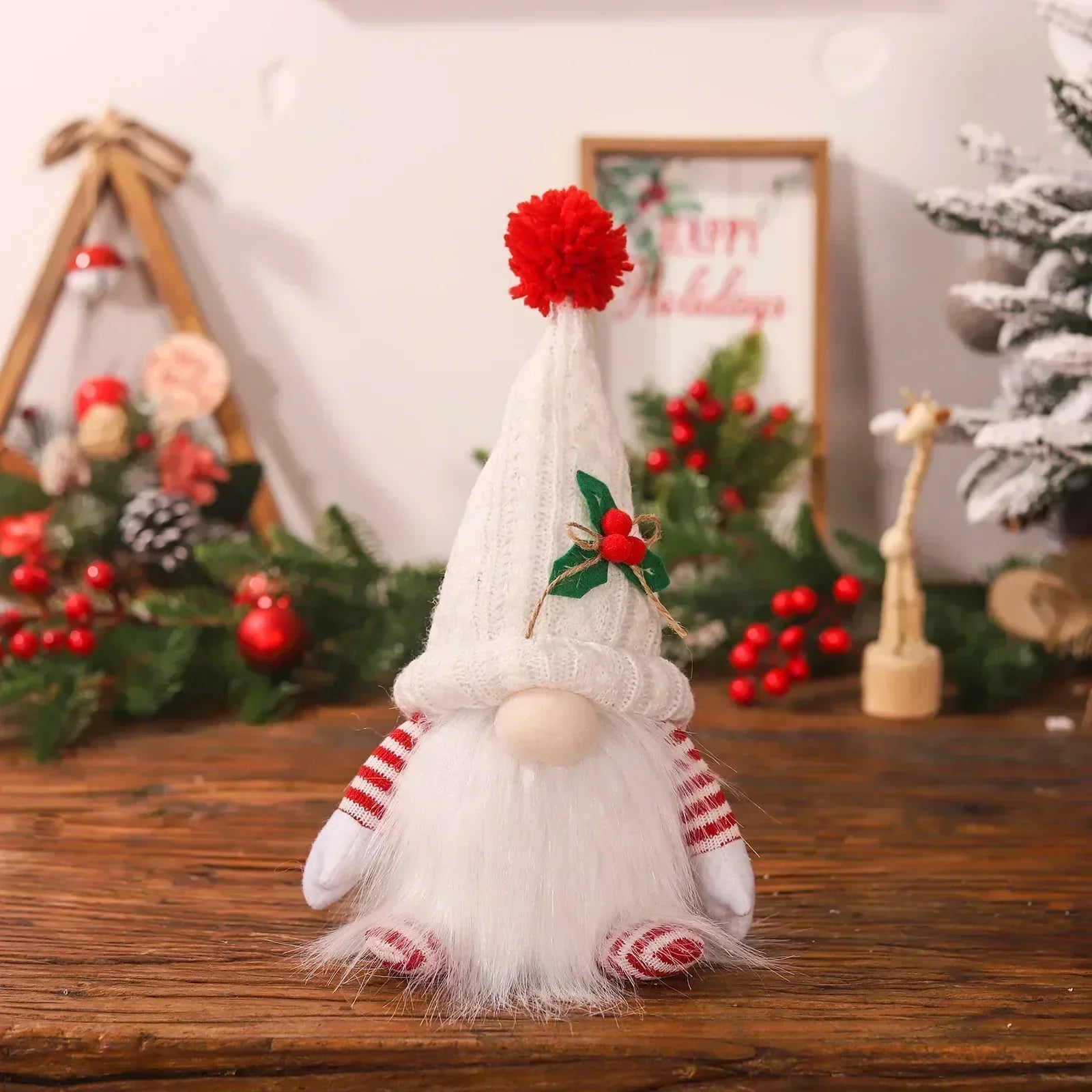 Junips | LED Christmas Gnome | Knitted Design with Night Light | Glowing Christmas Decoration | Warm & Cozy
