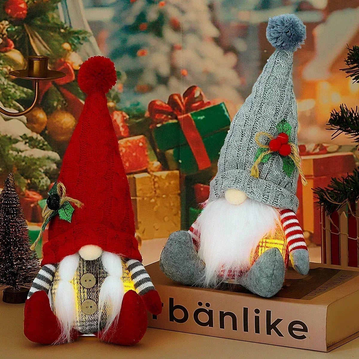 Junips | LED Christmas Gnome | Knitted Design with Night Light | Glowing Christmas Decoration | Warm & Cozy
