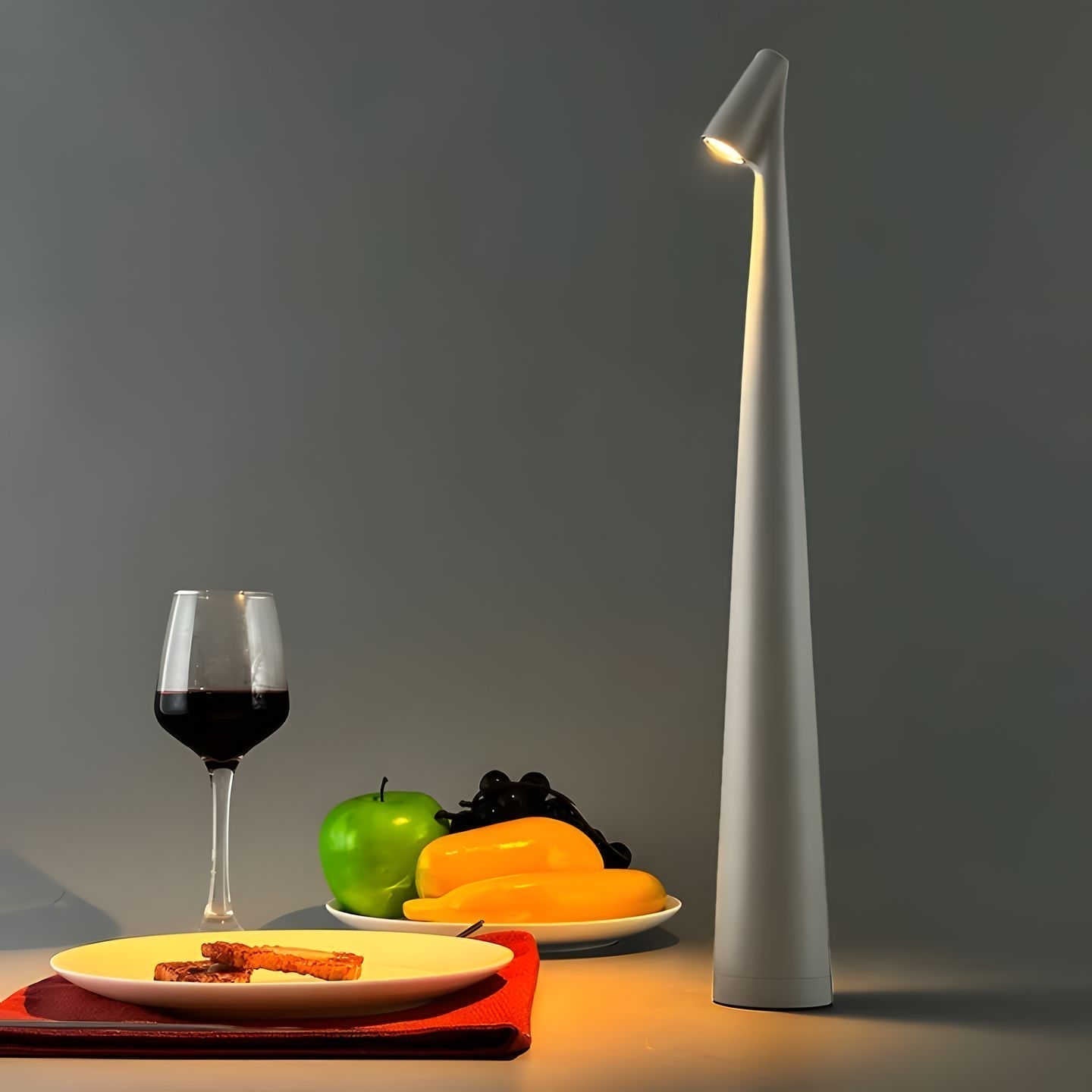 Junips | SlimLuxe - Cordless Table Lamp with Adjustable Brightness