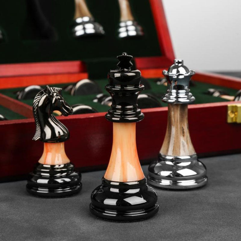 Junips | Luxurious chess set made of metal with a large 45 cm wooden board