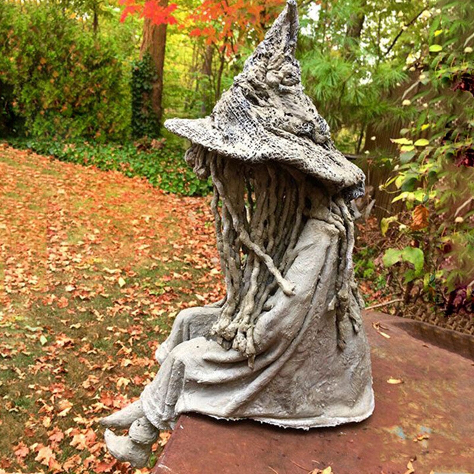 Junips | Garden Court Decoration made of Resin