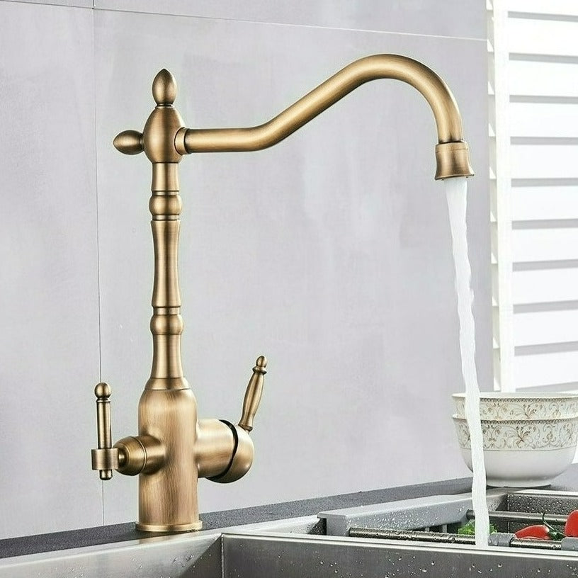 Junips | Rayford - Classic Kitchen Faucet