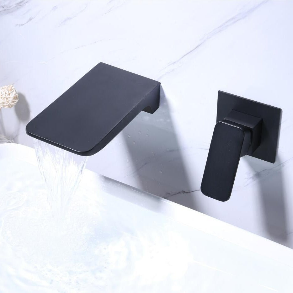 Junips | Modern wall-mounted water tap