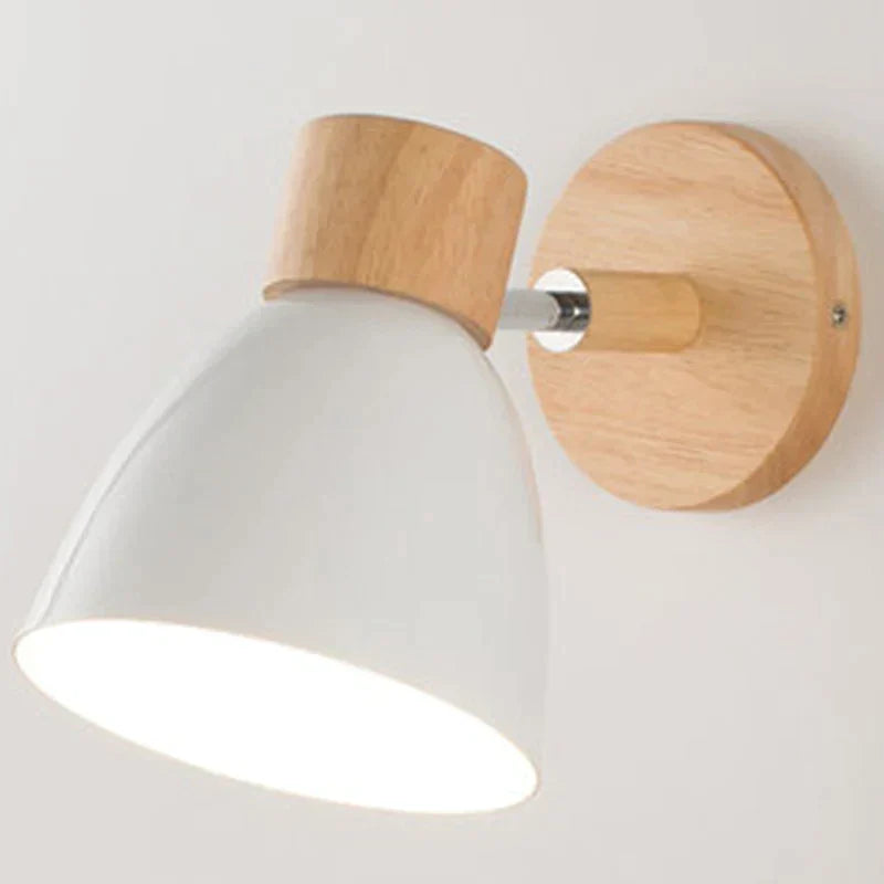 Junips | Wood Wall Lamp