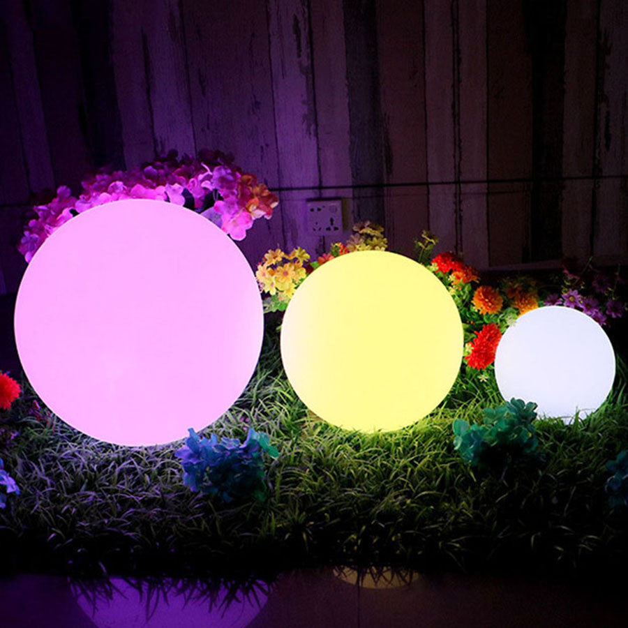Junips | Moon Battery LED Indoor & Outdoor Table Lamp