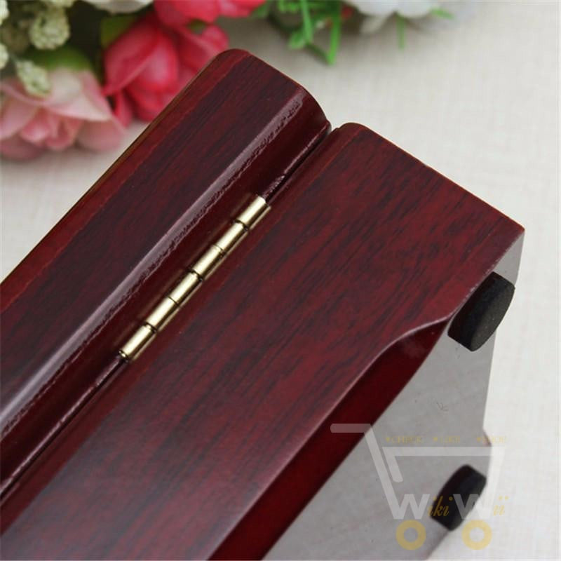 Junips | 24K Gold Plated Playing Card with Wood - Style Box