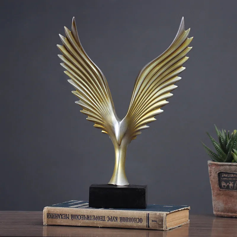 Junips | Luxury Eagle Sculpture - Zion™