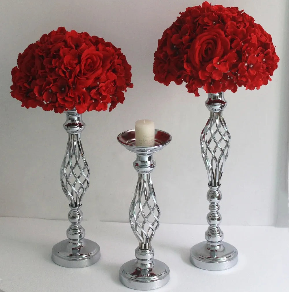 Junips | Elegant Candle Holder Set with Metal Stand