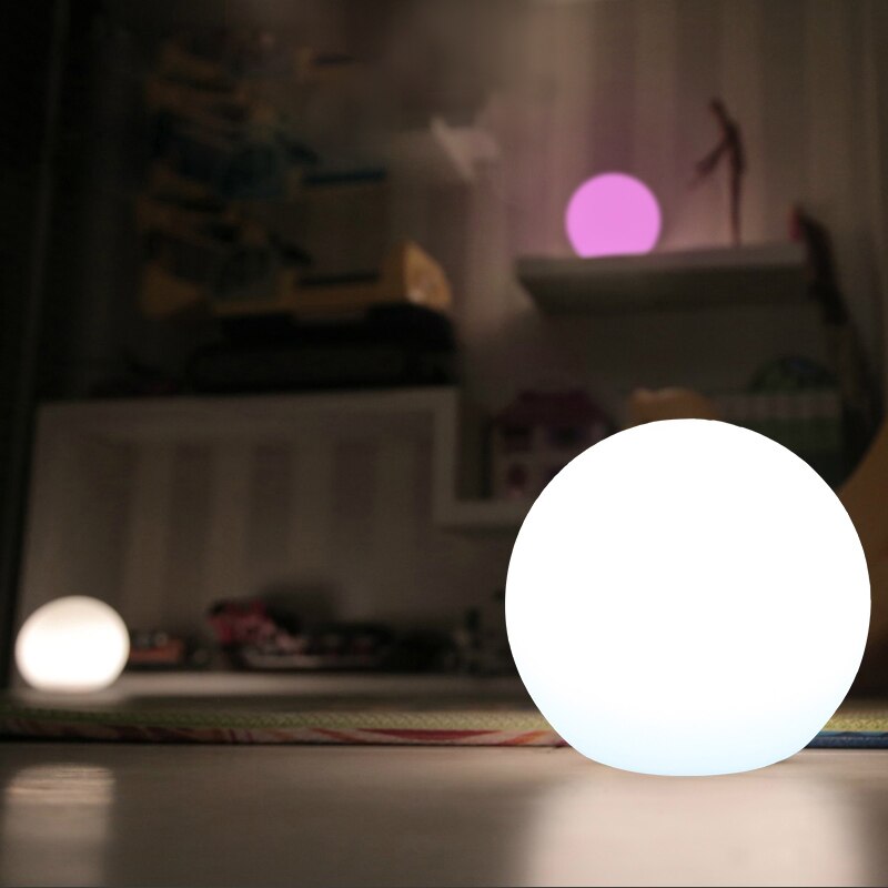 Junips | Moon Battery LED Indoor & Outdoor Table Lamp