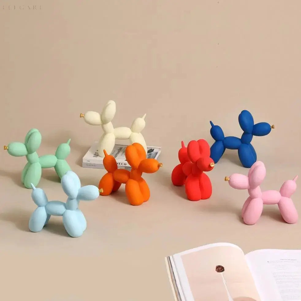 Junips | Haku - Balloon ornament with golden beak