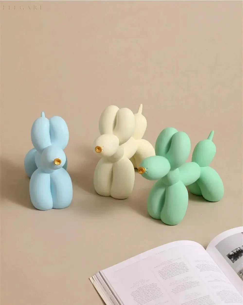 Junips | Haku - Balloon ornament with golden beak