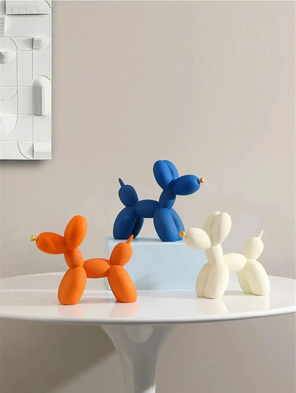 Junips | Haku - Balloon ornament with golden beak