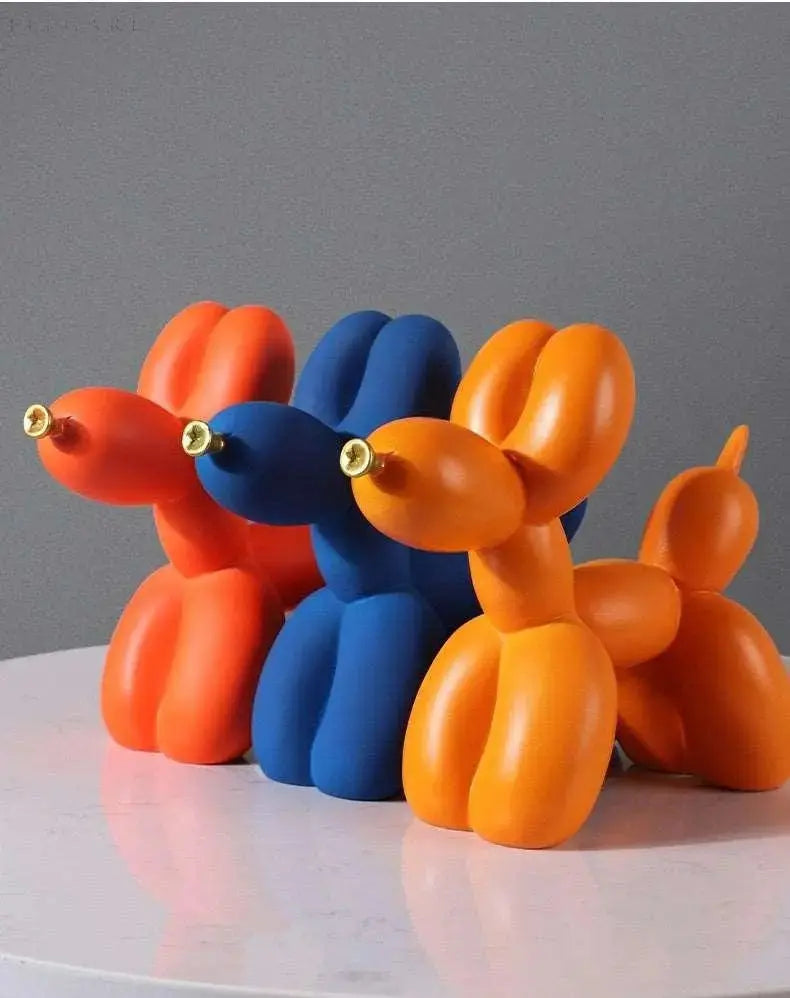 Junips | Haku - Balloon ornament with golden beak