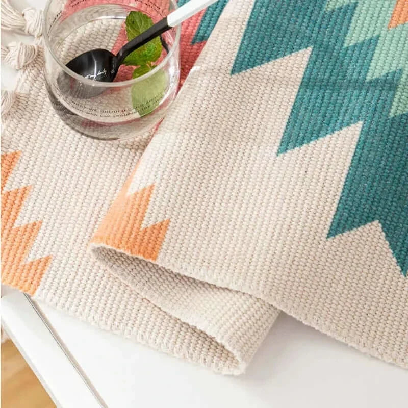 Junips | Macrame Hanging Cotton Rug