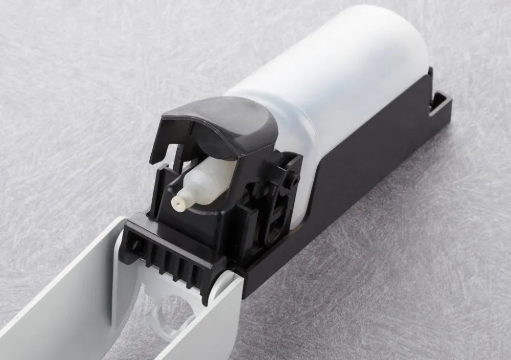 Junips | Wall-mounted shower dispenser