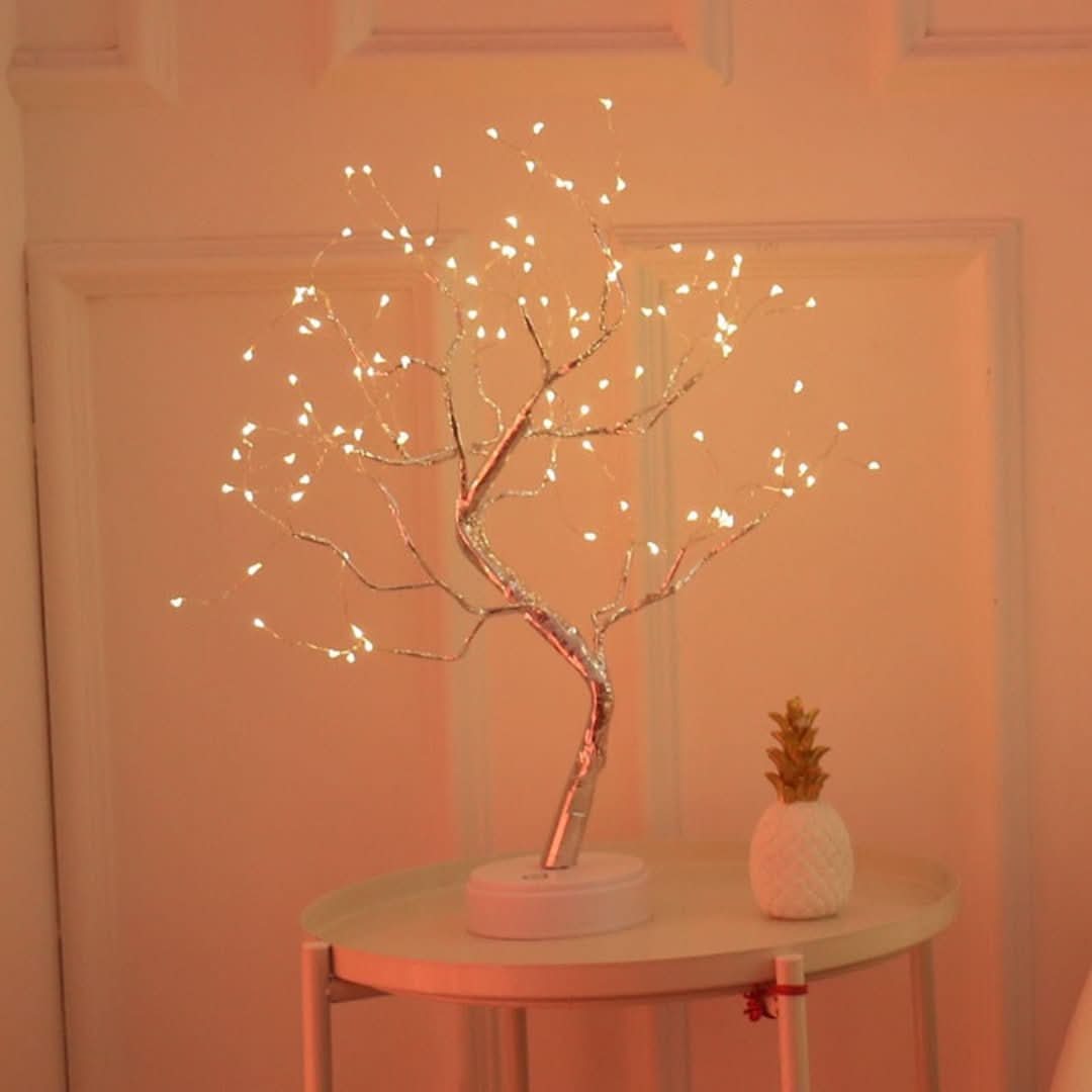 Junips | Light Tree Table Lamp