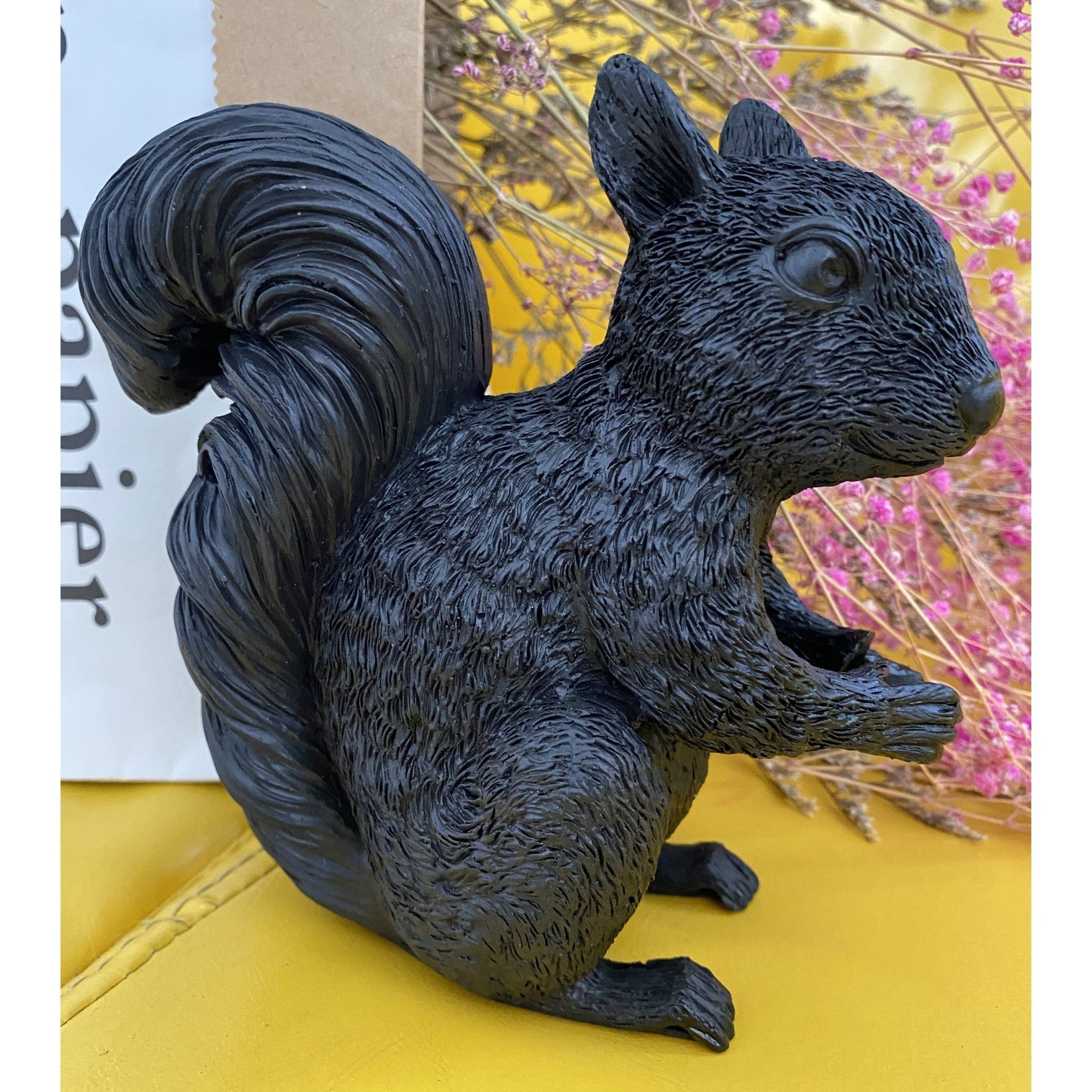 Junips | SquirrelGlow LED Table Lamp | Cute Design & Warm Light for Kids/Room