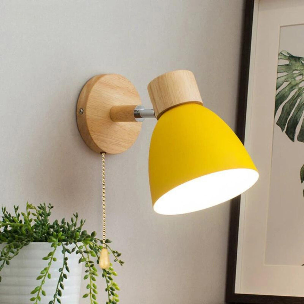 Junips | Wood Wall Lamp