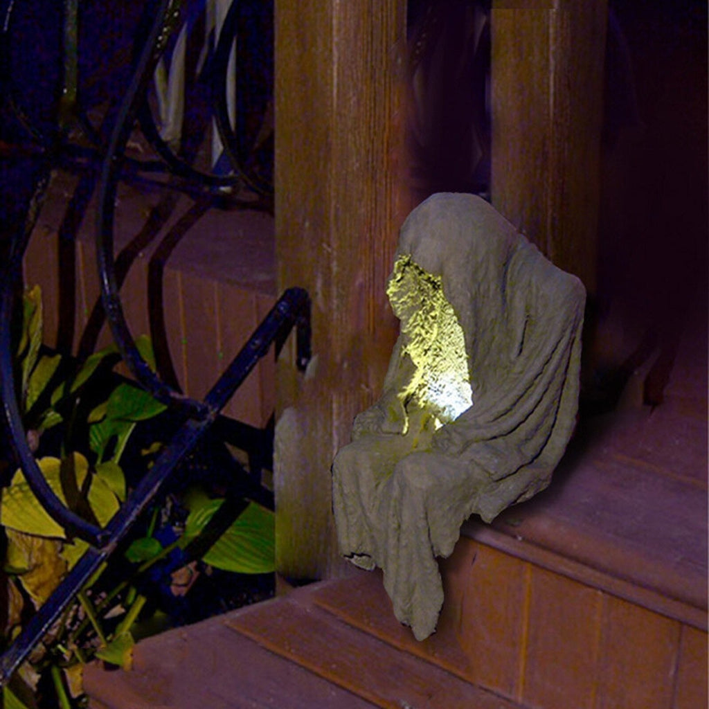 Junips | Garden Court Decoration made of Resin